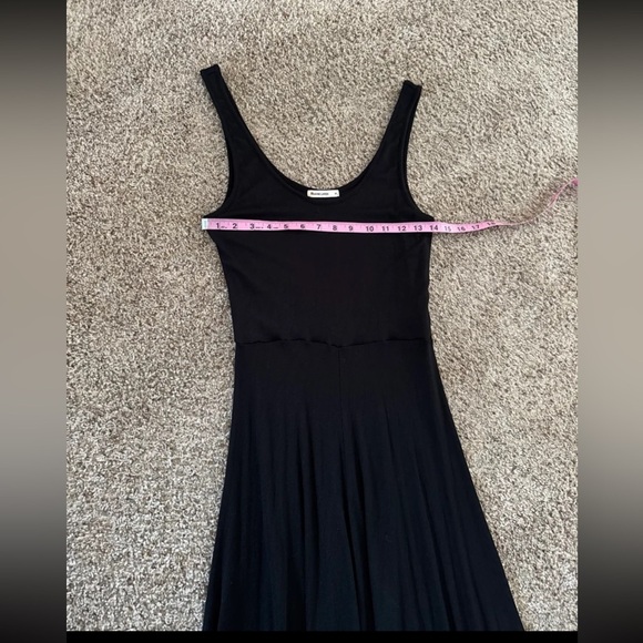 Marine Layer Lexi Rib Sun-In Fit & Flare Dress in Black 
size Medium - Picture 11 of 12